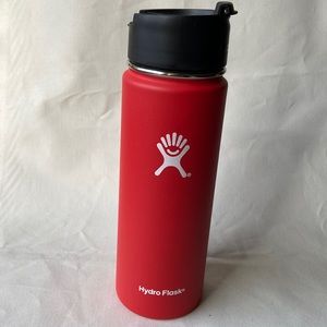 Hydro flask 20 oz It is in good condition